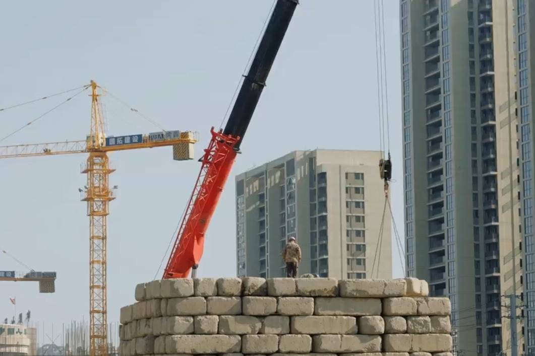 致敬每一位高温下的城建人